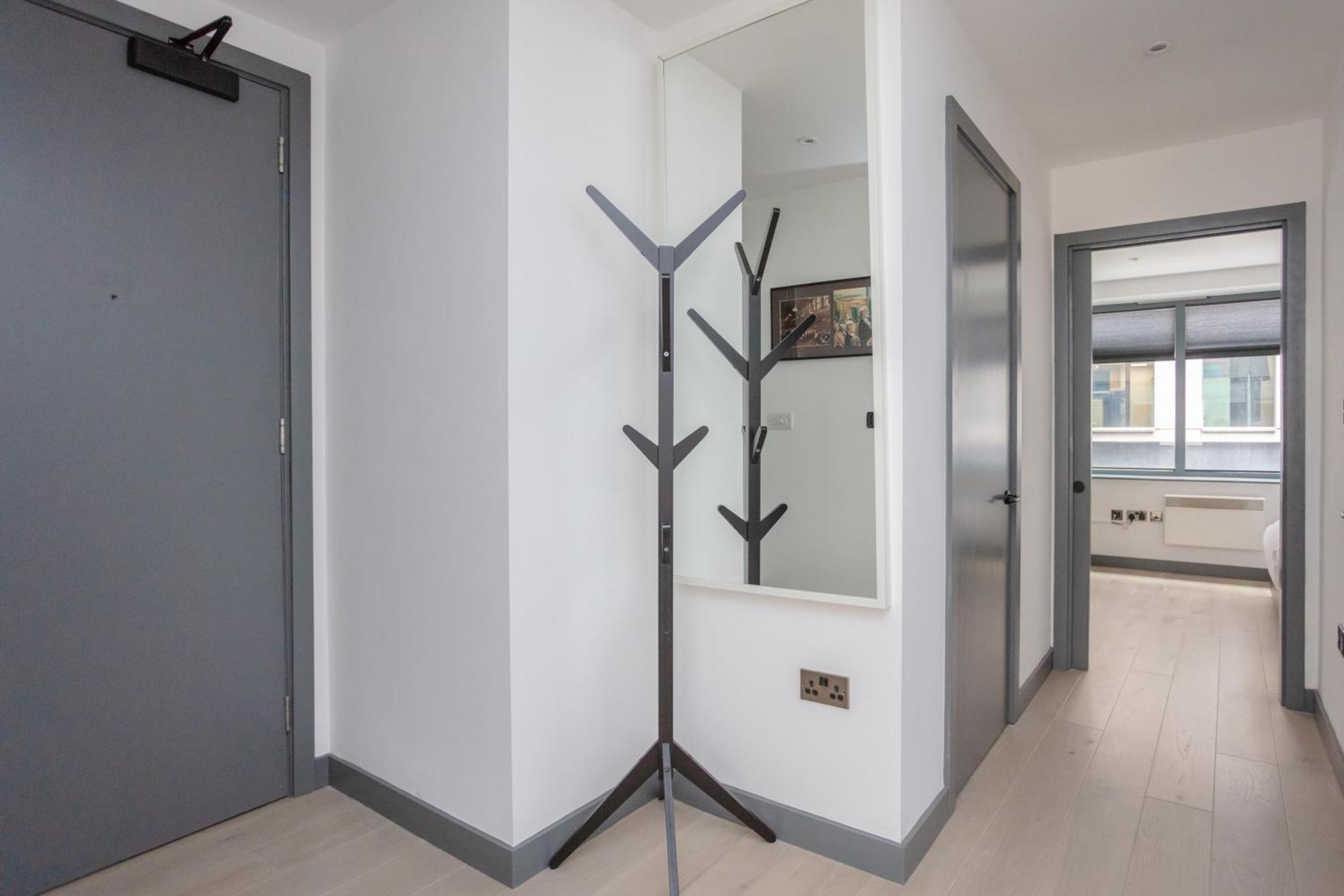 Stylish 1 Bedroom Apartment In Holborn In A Great Location Λονδίνο Εξωτερικό φωτογραφία