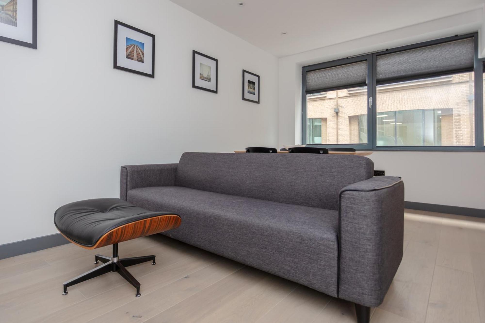 Stylish 1 Bedroom Apartment In Holborn In A Great Location Λονδίνο Εξωτερικό φωτογραφία